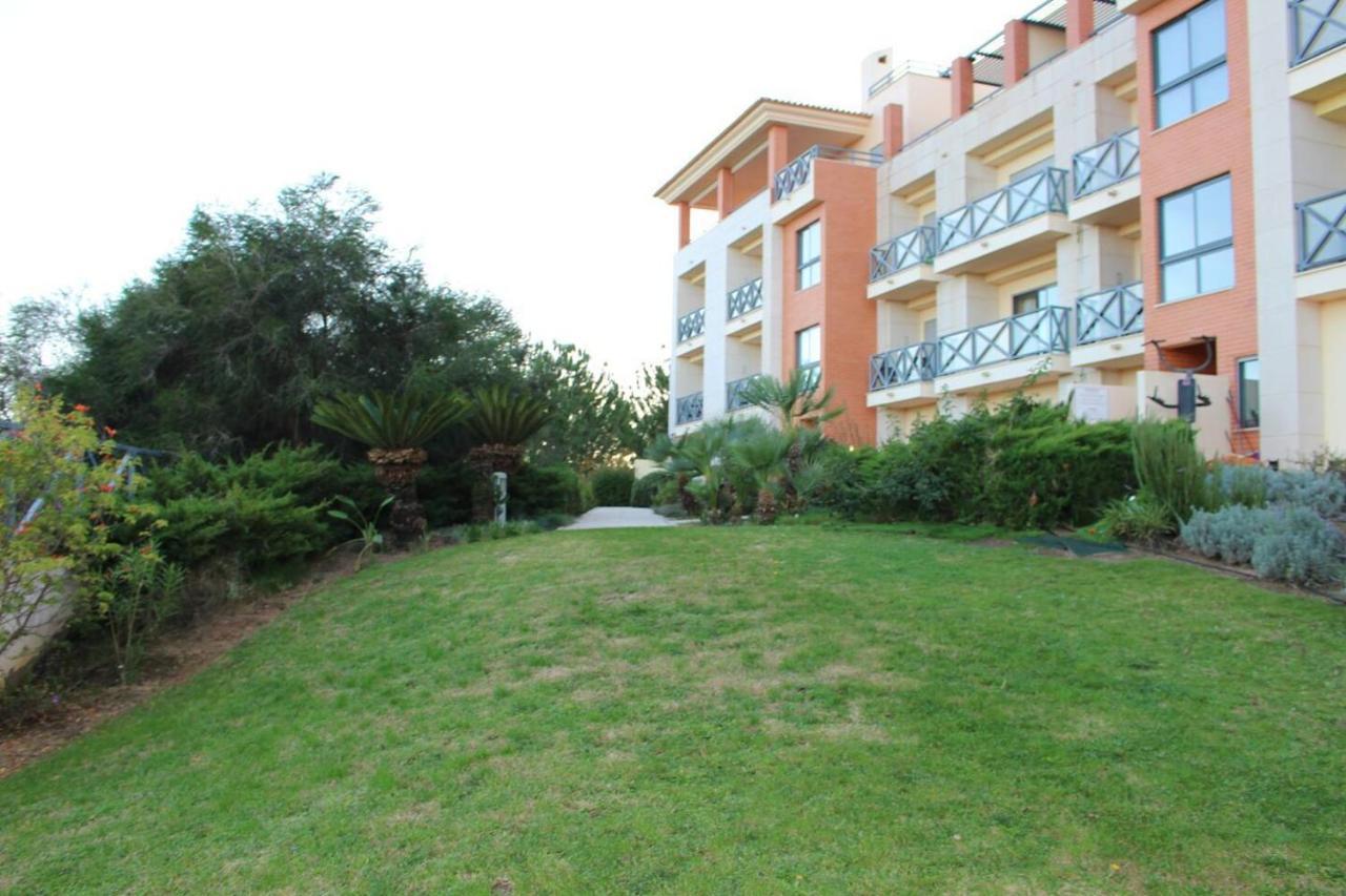 Charming 3-bed In Apartment Albufeira